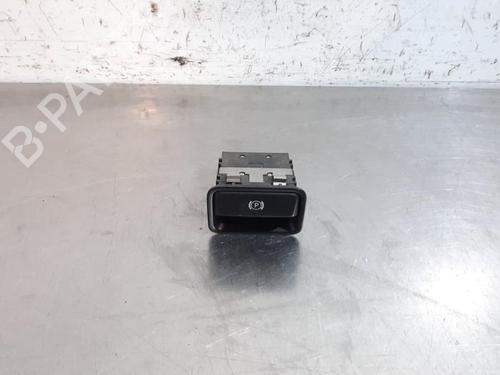 Used Switch MERCEDES-BENZ CLA Coupe (C117) CLA 180 (117.342) (122 hp) 24102227
