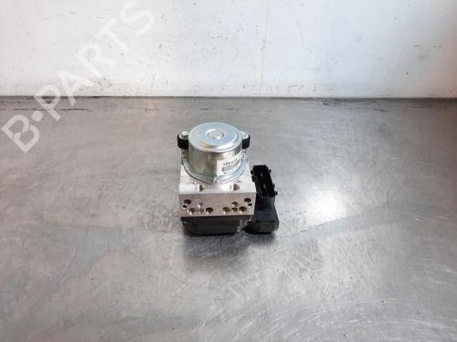 Used ABS pump ABS pump INFINITI Q70 (Y51) 3.5 Hybrid (364 hp) 34608397 34608397