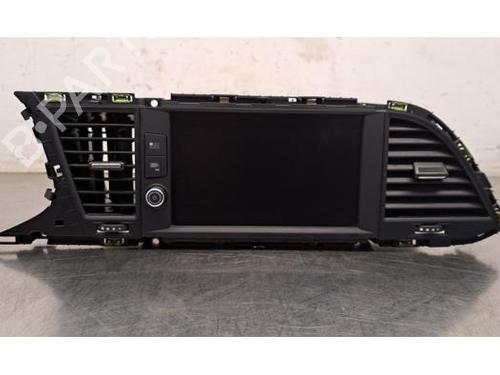 Used Display monitor SEAT LEON ST (5F8) 1.0 TSI (115 hp) 26534530