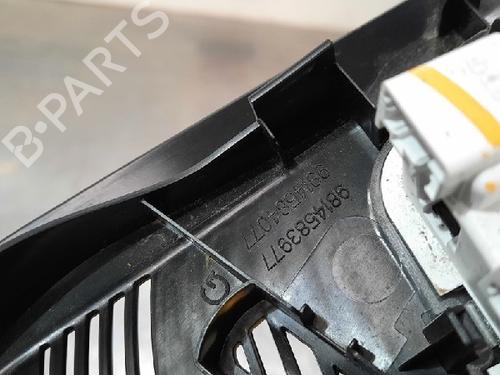 Interior roof light PEUGEOT 3008 II SUV (MC_, MR_, MJ_, M4_) 1.6 BlueHDi 115 (MCBHXW, MCBHYB) | BP10889726I8 