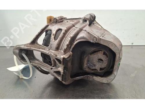 Used Engine mount AUDI Q5 Sportback (FYT) 45 TFSI Mild Hybrid quattro (265 hp) 32665077