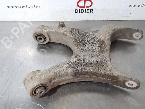 Venstre bagtil bærearm BMW X6 (F16, F86) xDrive 40 d (313 hp) 10882721