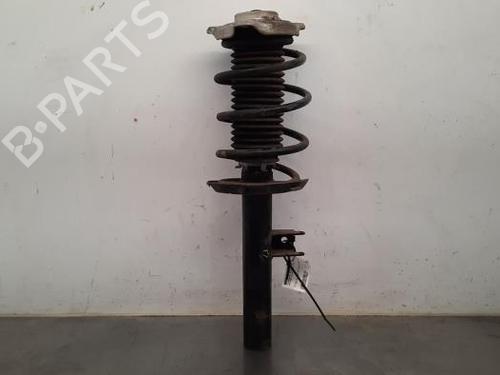 Used Right front shock absorber MERCEDES-BENZ CLA (C118) CLA 200 d (118.312) (150 hp) 23592269