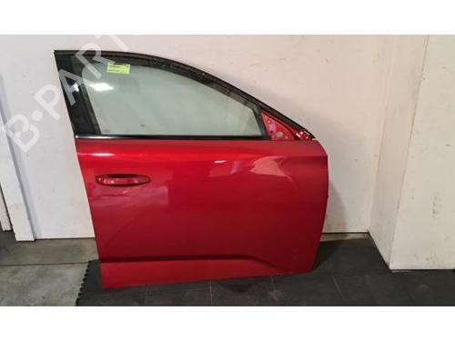 Used Right front door PEUGEOT 308 II (LB_, LP_, LW_, LH_, L3_) 1.6 PureTech 225 (225 hp) 23633326