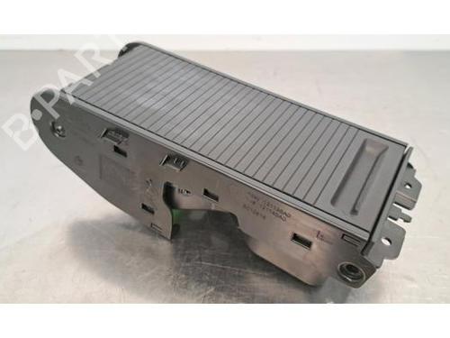 Koppholder/Gjenstandsholder OPEL ASTRA L (OV5) Astra-e (F3ZKWZ) (156 hp) 30582480