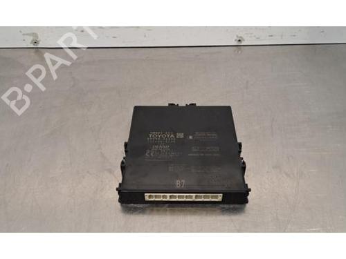 Used Electronic module Electronic module LEXUS UX (_AA1_, _AH1_, _MA1_) 250h (MZAH10) (184 hp) 33165357 33165357