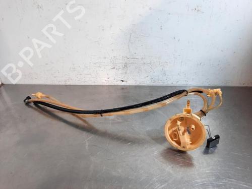 Used Fuel pump BMW 1 (E87) 116 d (116 hp) 23619578