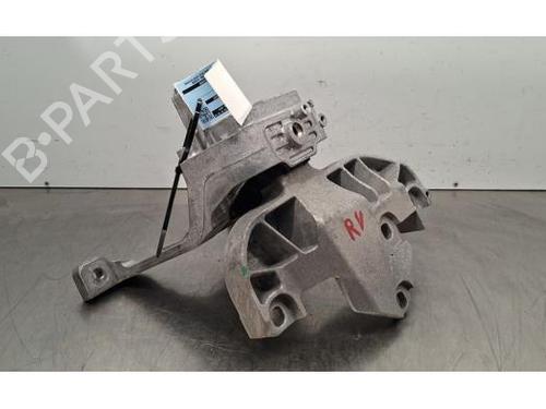 Used Engine mount Engine mount MERCEDES-BENZ CLA (C118) CLA 180 (118.384) (136 hp) 32820729 32820729