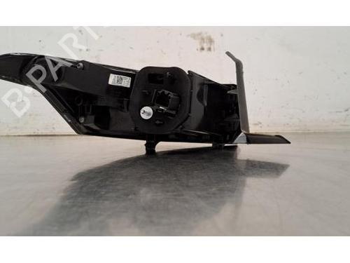 Right taillight PEUGEOT 308 III (FB_, FH_, FP_, F3_, FM_) PureTech 130 (FPHNSL, FPHNST) | BP25730168C35 