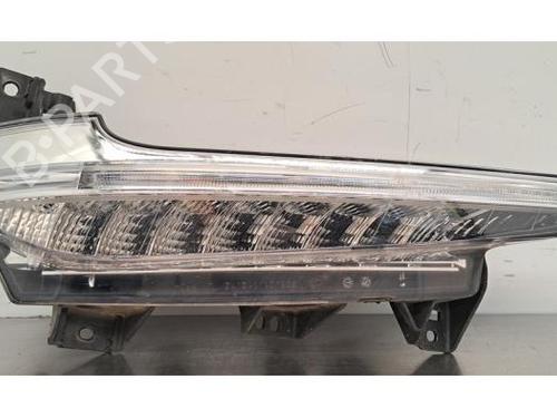 Used Left front fog light PORSCHE 911 (991) 3.4 Carrera 4 (350 hp) 30500914