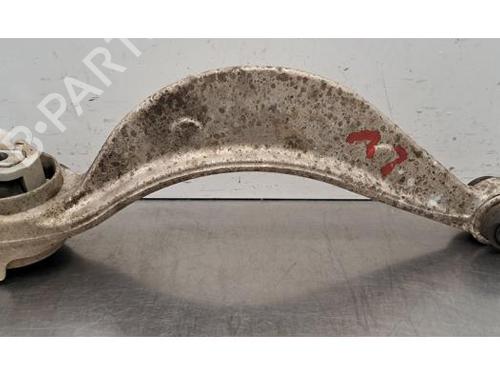 venstre-fortil-brearm-jaguar-f-pace-x761-2015-35746819 main image