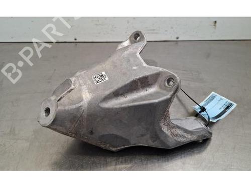 engine-mount-audi-q8-e-tron-suv-geg-2022-35780089 main image
