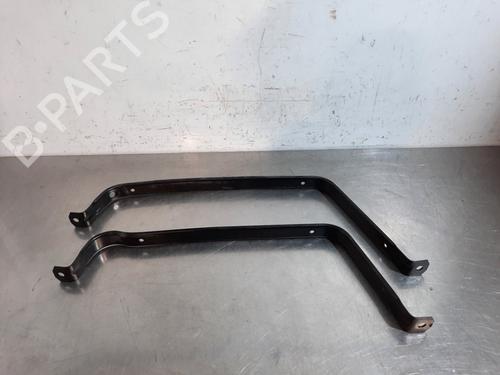 Støtte BMW X1 (F48) sDrive 18 d (150 hp) 18237720