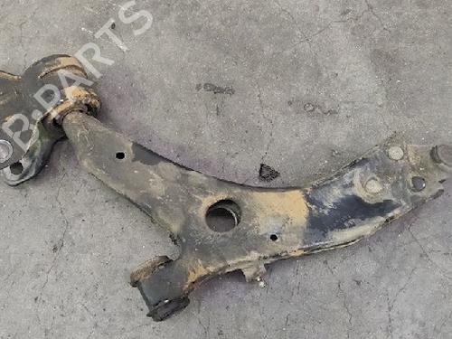 Used Right front suspension arm VOLVO V40 Hatchback (525) D2 (114 hp) 10870993