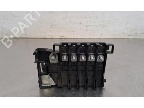 Used Fuse box Fuse box 36909451 36909451