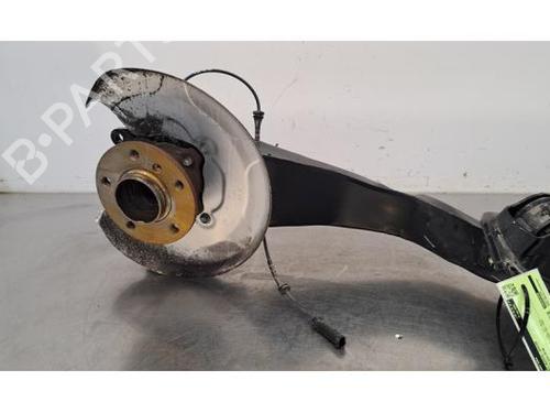 Used Right rear steering knuckle BMW X2 (F39) sDrive 18 i (136 hp) 28966380