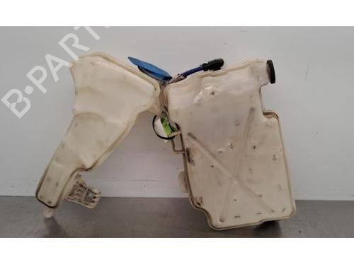 Windscreen washer tank AUDI A3 Limousine (8VS, 8VM) S3 quattro 5Q0955453BA | 5Q0955453AK | 5Q0955449BM