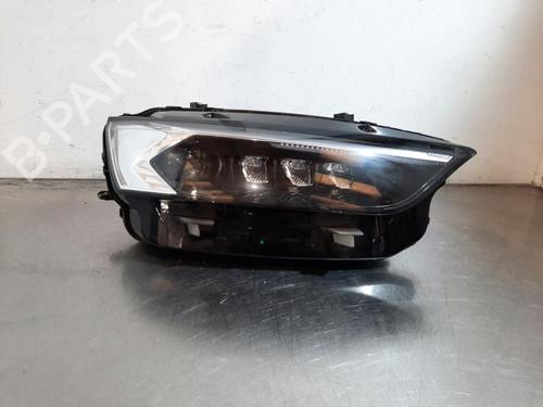 Used Right headlight Right headlight DS DS 7 Crossback (J4_, JR_, JC_) 1.5 BlueHDi 130 (JCYHZJ, JCYHZR) (130 hp) 39234859 39234859