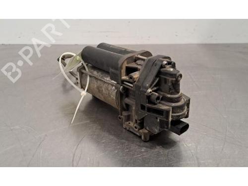 Used Suspension compressor PORSCHE TAYCAN (Y1A) Performance Battery Plus (Y1AAA1) (476 hp) 29621382