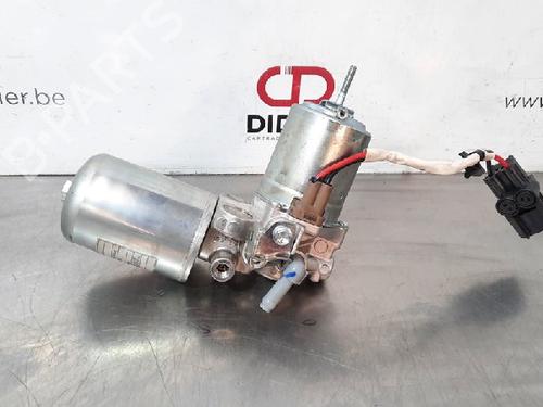 Used Servo brake TOYOTA COROLLA Estate (_E21_) 1.8 Hybrid (ZWE211) (122 hp) 10876060
