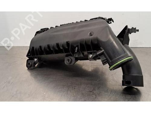 Used Air filter box PEUGEOT 3008 III (KA_, KB_, KC_) Hybrid 136 (KAHPYE) (136 hp) 30530607