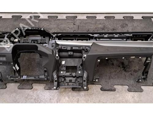 Used Dashboard Dashboard 37498881 37498881