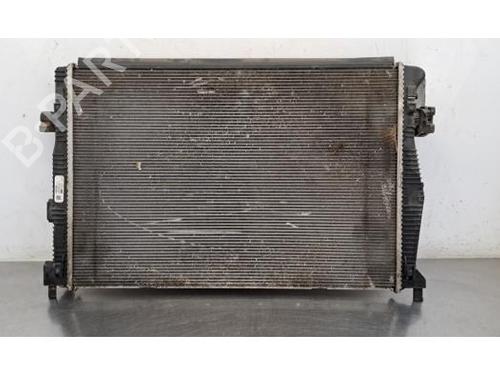 Used Water radiator Water radiator 37038219 37038219
