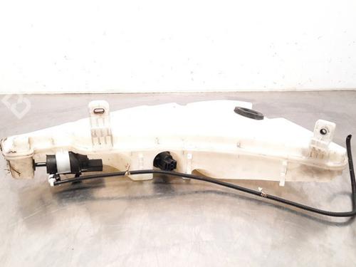 Windscreen washer tank AUDI A6 C7 (4G2, 4GC) 3.0 TDI quattro | BP17566233C113 