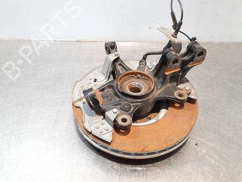 Used Left front steering knuckle PEUGEOT 3008 II SUV (MC_, MR_, MJ_, M4_) 1.5 BlueHDi 130 (131 hp) 15031033
