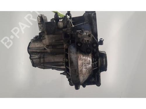 Gearbox PEUGEOT EXPERT Van (V_) 2.0 BlueHDi 120 | BP31029592M3