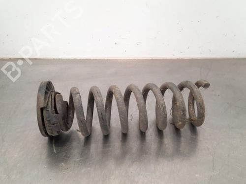 Used Shock absorber spring MERCEDES-BENZ C-CLASS (W205) C 220 BlueTEC / d (205.002, 205.004) (170 hp) 17564480