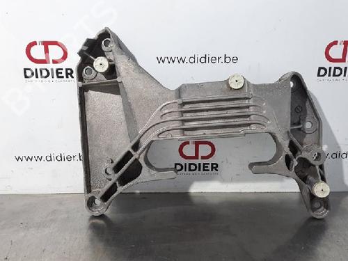 Used Gearbox mount BMW X3 (G01, F97, G08) sDrive 18 d (150 hp) 10881078