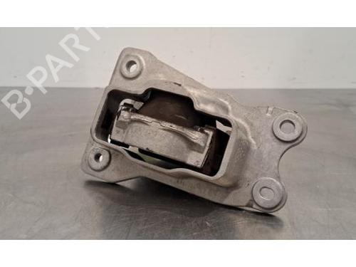 Used Engine mount VOLVO XC60 II (246) T5 AWD (250 hp) 30379302