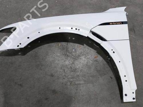 Full front AUDI E-TRON (GEN) S quattro | BP29879637S1