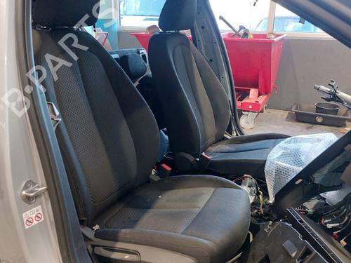 Ensemble sièges BMW 1 (F40) 116 d (116 hp) 15028732