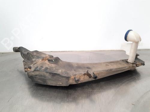 Used Windscreen washer tank PEUGEOT 308 SW II (LC_, LJ_, LR_, LX_, L4_) 1.6 HDi / BlueHDi 115 (LCBHXM, LCBHXT) (115 hp) 10900583