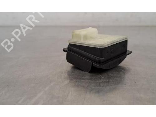 Fuel door actuator MERCEDES-BENZ A-CLASS Saloon (V177) A 180 d (177.110) | BP29844561E18