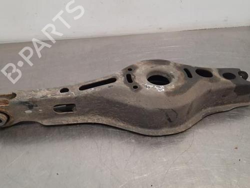 Used Right rear suspension arm TOYOTA COROLLA Estate (_E21_) 1.8 Hybrid (ZWE211) (122 hp) 18237069