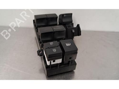 Switch TOYOTA C-HR (_X1_) 1.8 Hybrid (ZYX10_, ZYX11_, ZYX10R, ZYX11R) | BP30605140I30