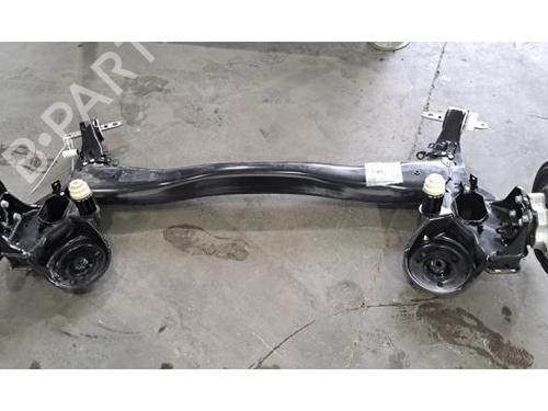 Used Rear axle PEUGEOT 5008 II (MC_, MJ_, MR_, M4_) 1.2 THP (MRHNYH, MRHNYW, MRHNSJ, MRHNSU, MRHNSM) (131 hp) 25829574