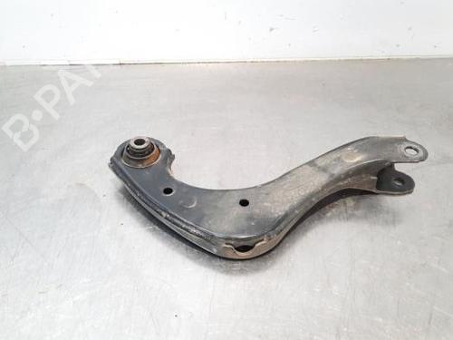 Used Right rear suspension arm TOYOTA COROLLA Saloon (_E21_) 1.6 VVTi (ZRE210) (132 hp) 18236852