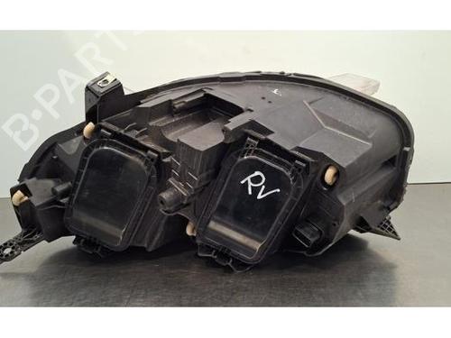 Right headlight OPEL VIVARO C Van (K0) 1.5 | BP31818740C29