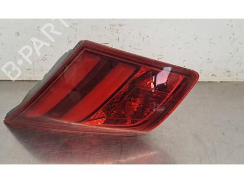 Used Right taillight PEUGEOT 308 II (LB_, LP_, LW_, LH_, L3_) 1.2 THP 130 (131 hp) 32665094