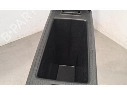 Armrest / Center console CITROËN C3 IV (CC_, CB_) ë-C3 (CBZYAZ) | BP31154788I20 