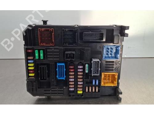 Used Fuse box CITROËN BERLINGO Box Body/MPV (K9) 1.5 BlueHDi 100 (102 hp) 32353905