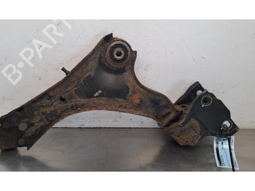 Used Right front suspension arm Right front suspension arm LAND ROVER DISCOVERY SPORT (L550) 2.0 D 4x4 (180 hp) 33710889 33710889
