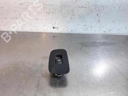 Used Switch VOLVO XC60 II (246) D3 (150 hp) 19633188
