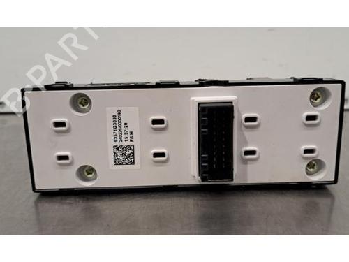 Switch KIA CEE'D Hatchback (ED) 1.6 CVVT | BP30915763I30