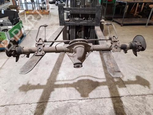Used Rear axle IVECO DAILY VI Van NaturalPower 35S14, 35C14, 40C14, 50C14, 60C14, 65C14,... (136 hp) 27509045