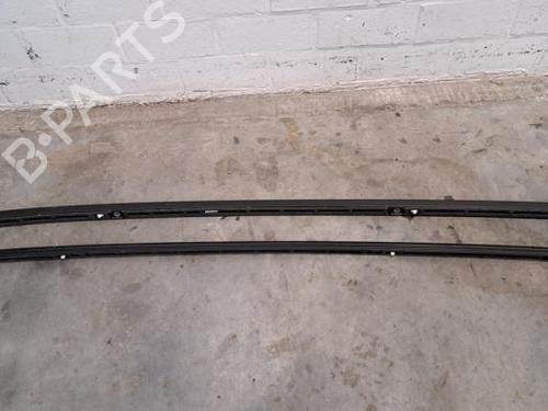 Roof bar PEUGEOT 5008 II (MC_, MJ_, MR_, M4_) 1.2 Hybrid 136 (MRHPYC) | BP23610054C65 